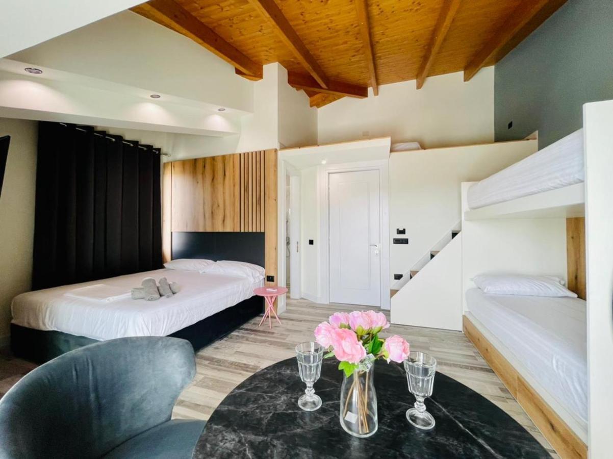 Adriatik Hotel Vlorë Extérieur photo