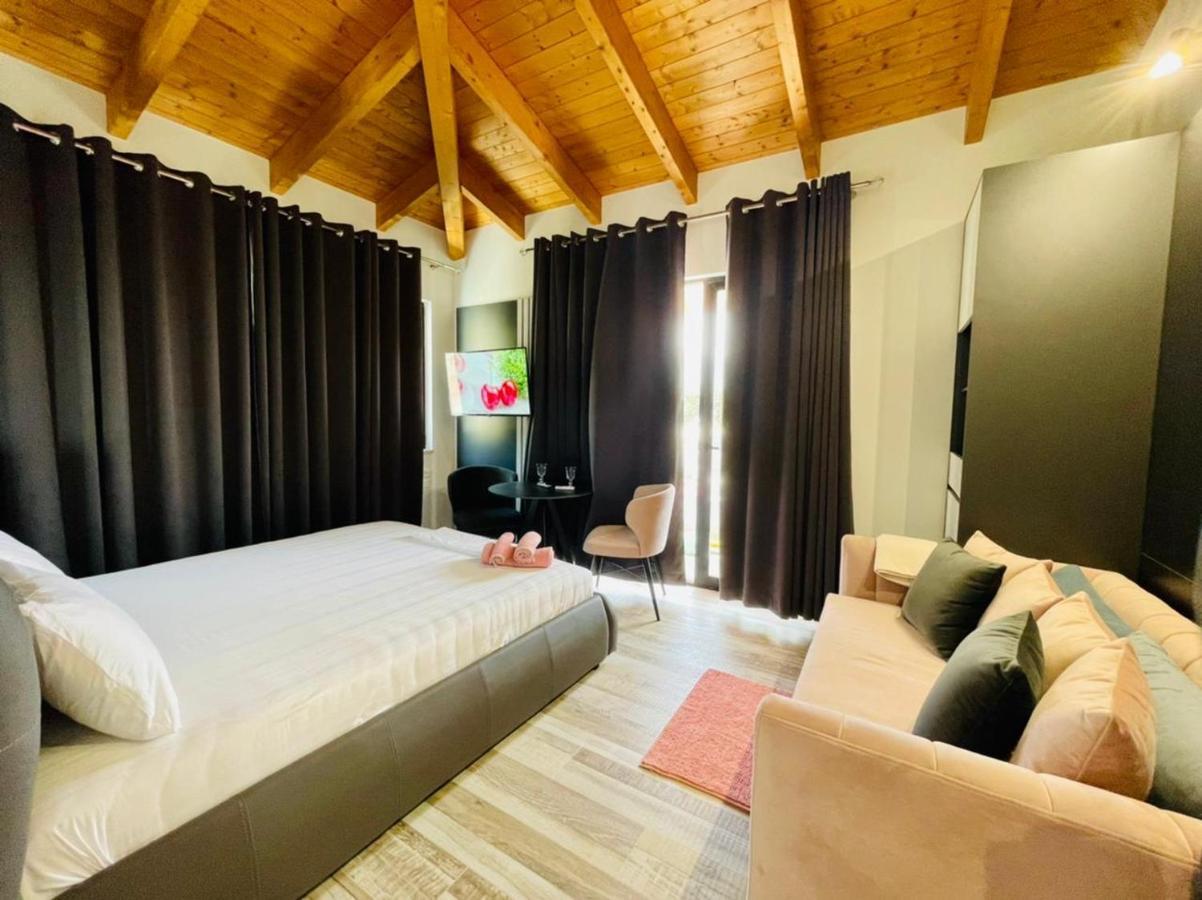 Adriatik Hotel Vlorë Extérieur photo