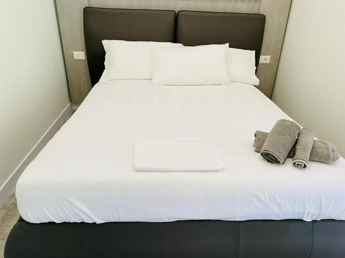 Adriatik Hotel Vlorë Extérieur photo