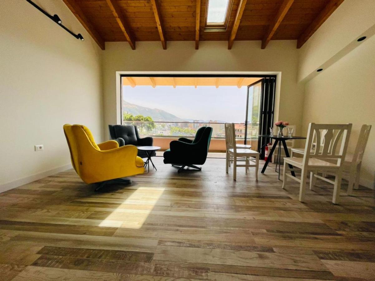 Adriatik Hotel Vlorë Extérieur photo